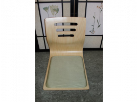 Japansk stol (Klar lak)